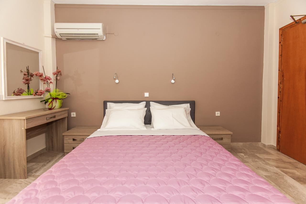 Orelia Pension Tolo Ngoại thất bức ảnh