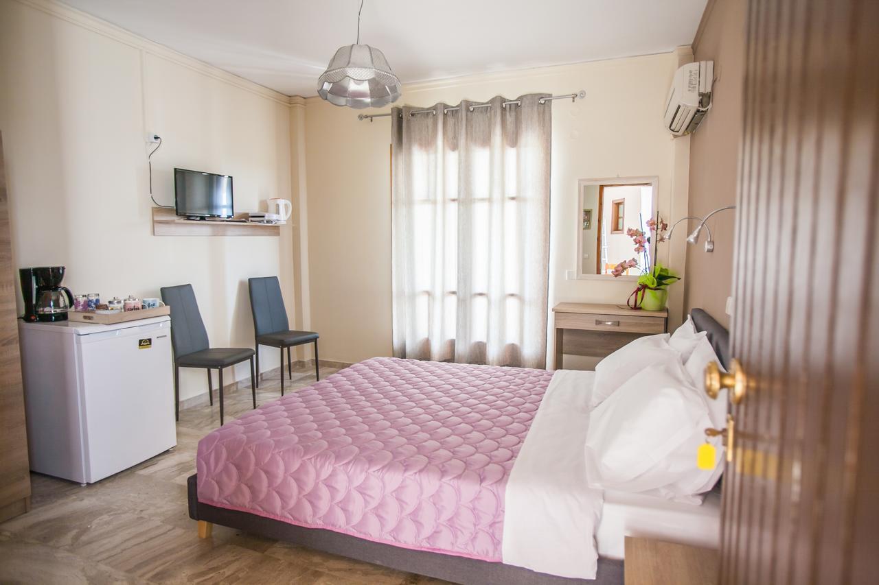 Orelia Pension Tolo Ngoại thất bức ảnh