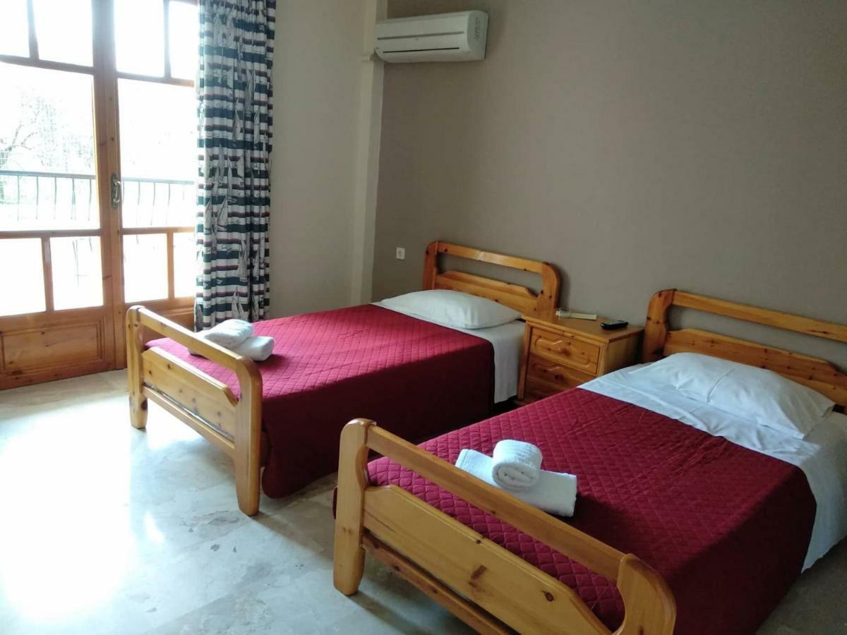 Orelia Pension Tolo Ngoại thất bức ảnh